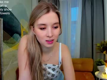 webcam girl milablush image #3632331
