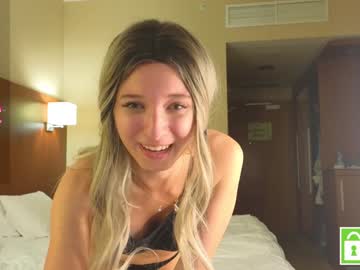 webcam girl checkmypeach image #7474818