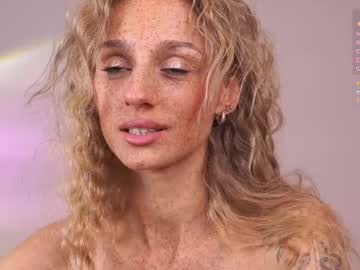 webcam girl artease image #9015535
