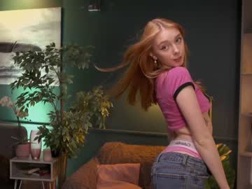webcam girl lily_devi image #2390541