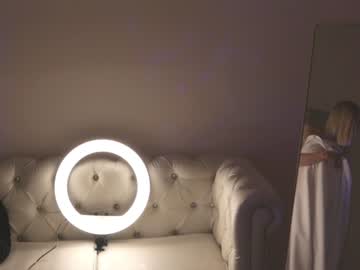 webcam girl oliviabr0wn image #3251859
