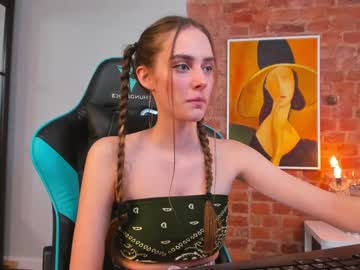 webcam girl _vogue_ image #3727311