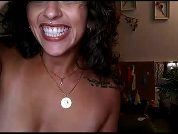 webcam couple miss_medussah image #3048903