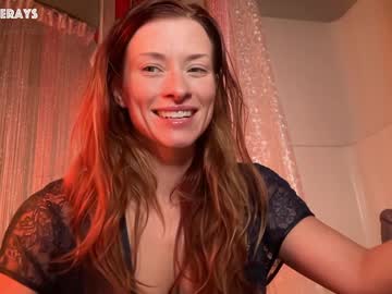 webcam girl saraloverays image #8286665