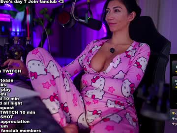 webcam girl evelyne92 image #8346633
