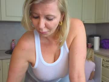webcam girl tunderose image #8528020