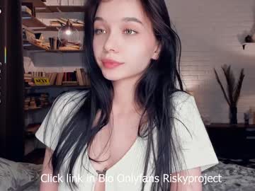 webcam girl riskyproject image #9531554
