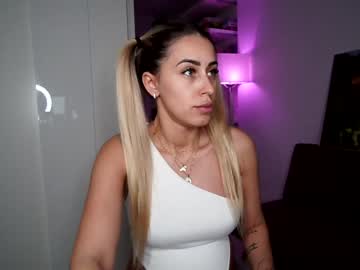 webcam girl laurabae_ image #1618349