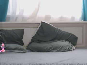 webcam girl small_blondee image #7193419