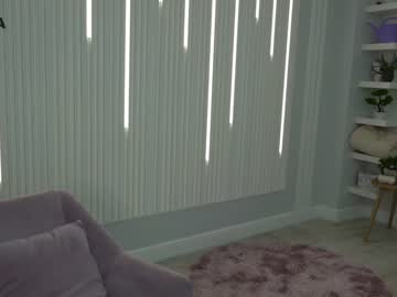 webcam girl mia_devill image #2277619