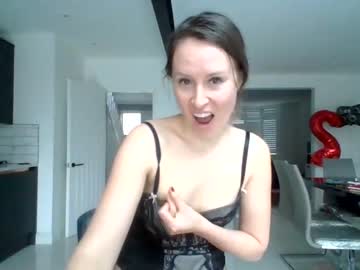 webcam girl eatmypie69 image #6396878