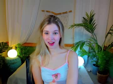 webcam girl milablush image #5680314