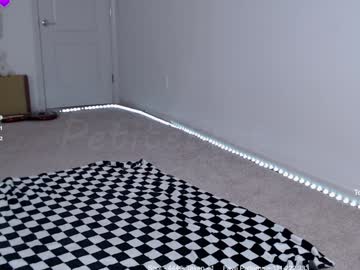 webcam girl petitebrat image #8745719