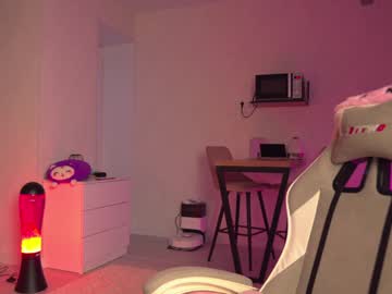webcam girl kateuwugirl image #7638371