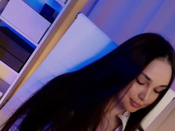 webcam girl hollyextra image #9119328