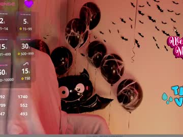 webcam girl hollyextra image #8146267