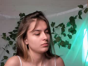 webcam girl twinkle_planet image #2959606