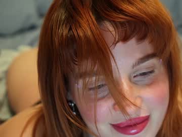 webcam girl ellaa91 image #8338840