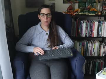 webcam girl ellynaomi image #8241641