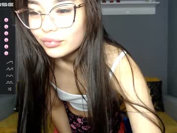 webcam girl little_v1rgin_angel image #2210896