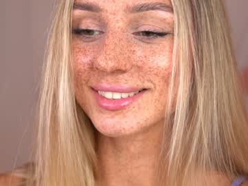 webcam girl artease image #6268046