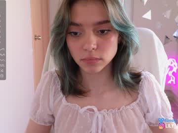 webcam girl lily_ewing image #5170198