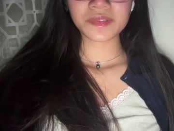 Cam for oopsy_daisy_7