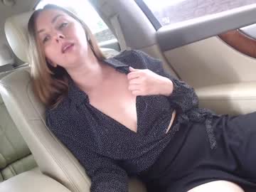 webcam girl juicy_peach88 image #2370301