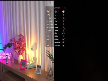 webcam girl lau__1 image #9669167
