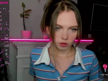 webcam girl small_blondee image #2736648
