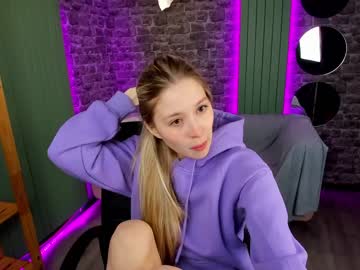 webcam girl milablush image #6053802