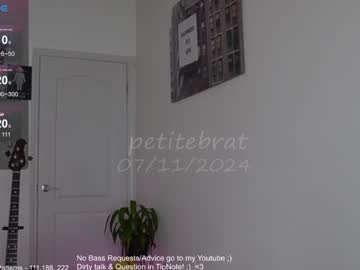 webcam girl petitebrat image #7390338