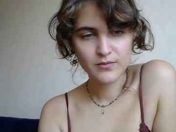 webcam girl tinakostulas image #337721