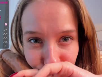 webcam girl tinaaarpp image #2858472