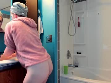webcam girl skyewatson image #6177950