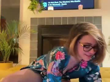 webcam girl fletchermoon383 image #5669279