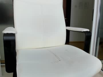 webcam girl ingridblondy94 image #5498872