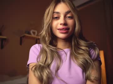 webcam girl cuteelsa_ image #5771978