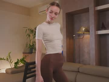 webcam girl sunnivaharder image #9106676