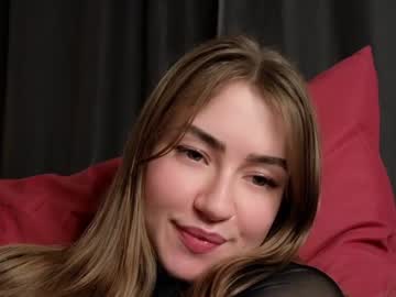 webcam girl strawberryjamx image #5998949