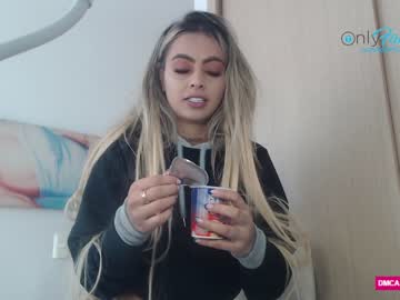 webcam girl hellosahara image #1092640