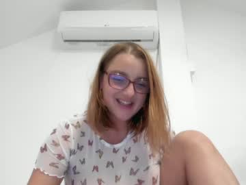 webcam girl milkykandy image #1574110