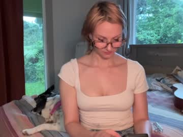 webcam girl kaileeshy image #6931111