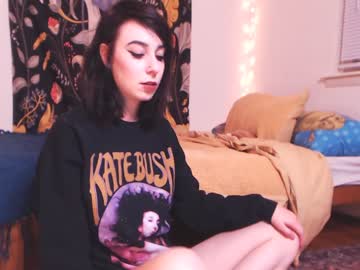 webcam girl eeeveee image #585248