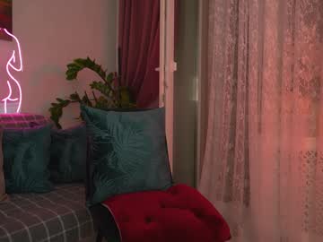 webcam girl sweety_rinushka_ image #7238455