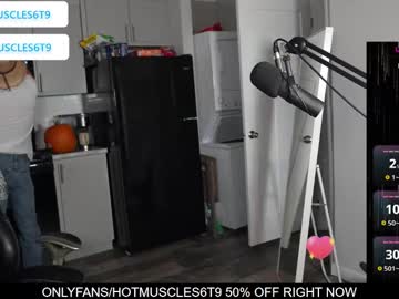 webcam man hotmuscles6t9 image #8135517
