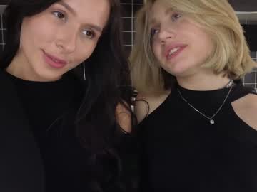 webcam girl yononeey image #7430205