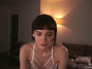 webcam girl luna_ai image #7252440