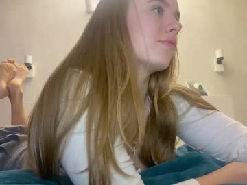 webcam girl _raabbit_ image #4883542