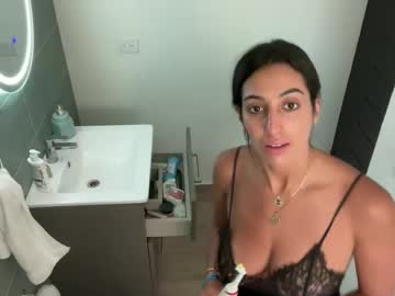 webcam girl camiliakxoxo image #9402612